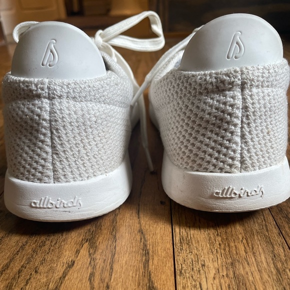 Allbirds White Tree Pipers - Picture 2 of 5